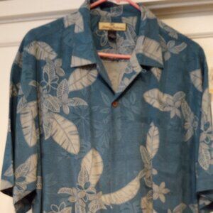 Tommy Bahama Aloha shirt 100% Silk